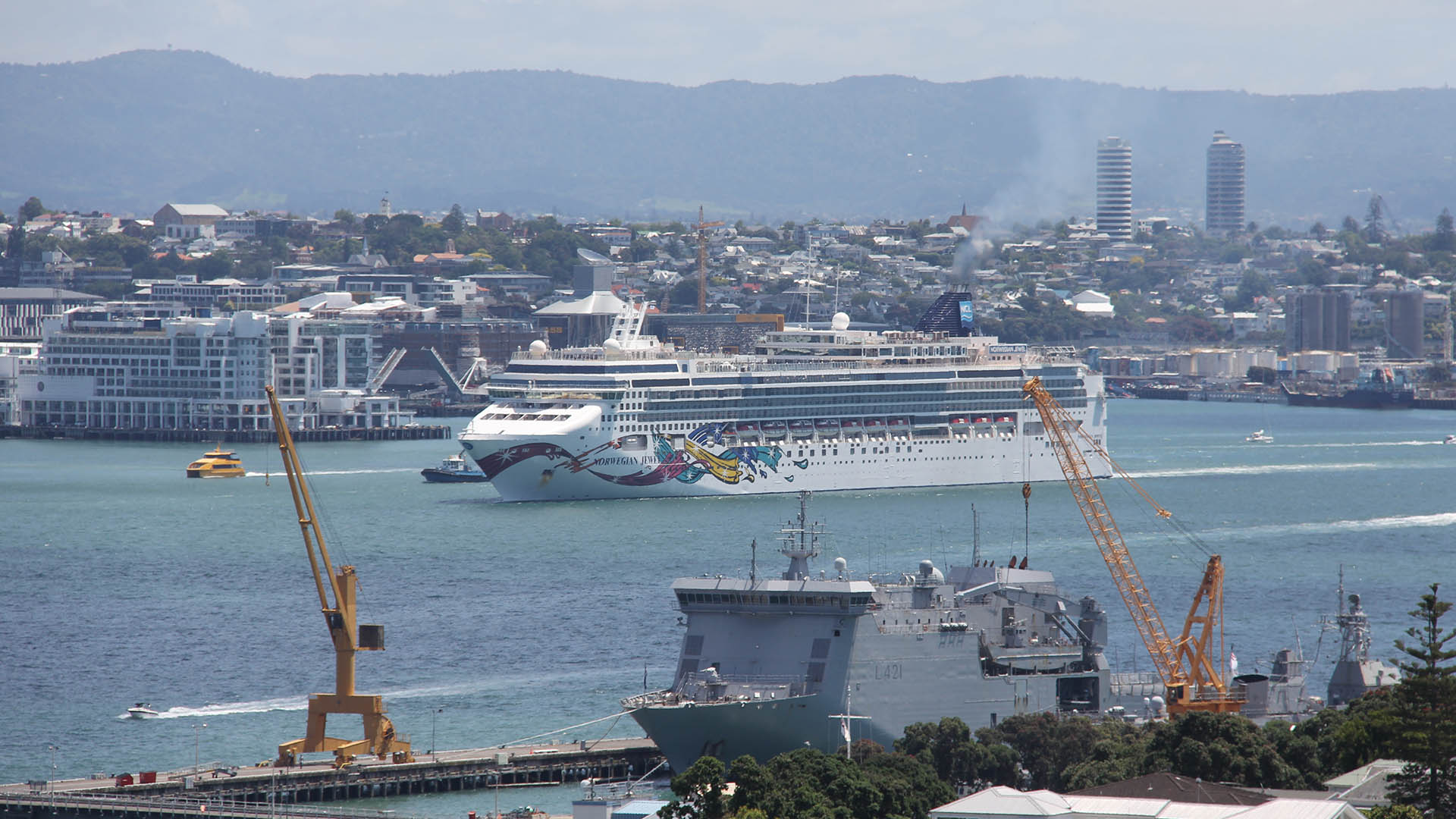 Norwegian Jewel